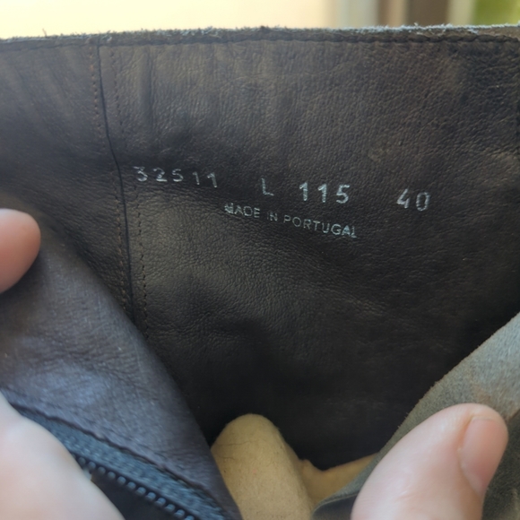 FIDJI Womens Gray Soft Leather Ruched Zip Ankle Bootie Boot 40 US 9.5 Bootie - Picture 10 of 10